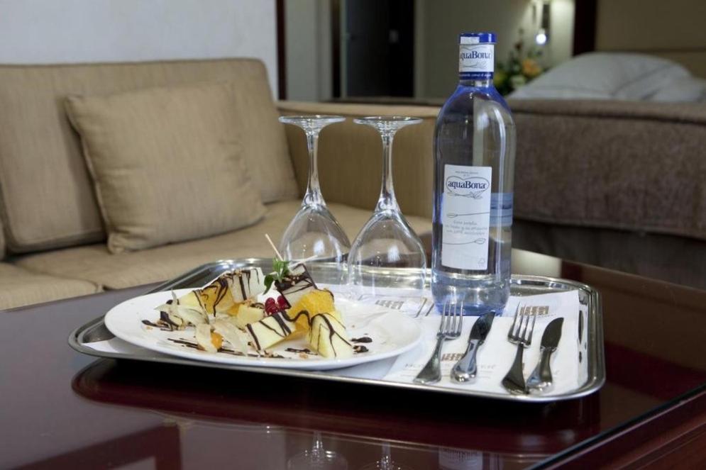 Hotel Valencia Center Ngoại thất bức ảnh